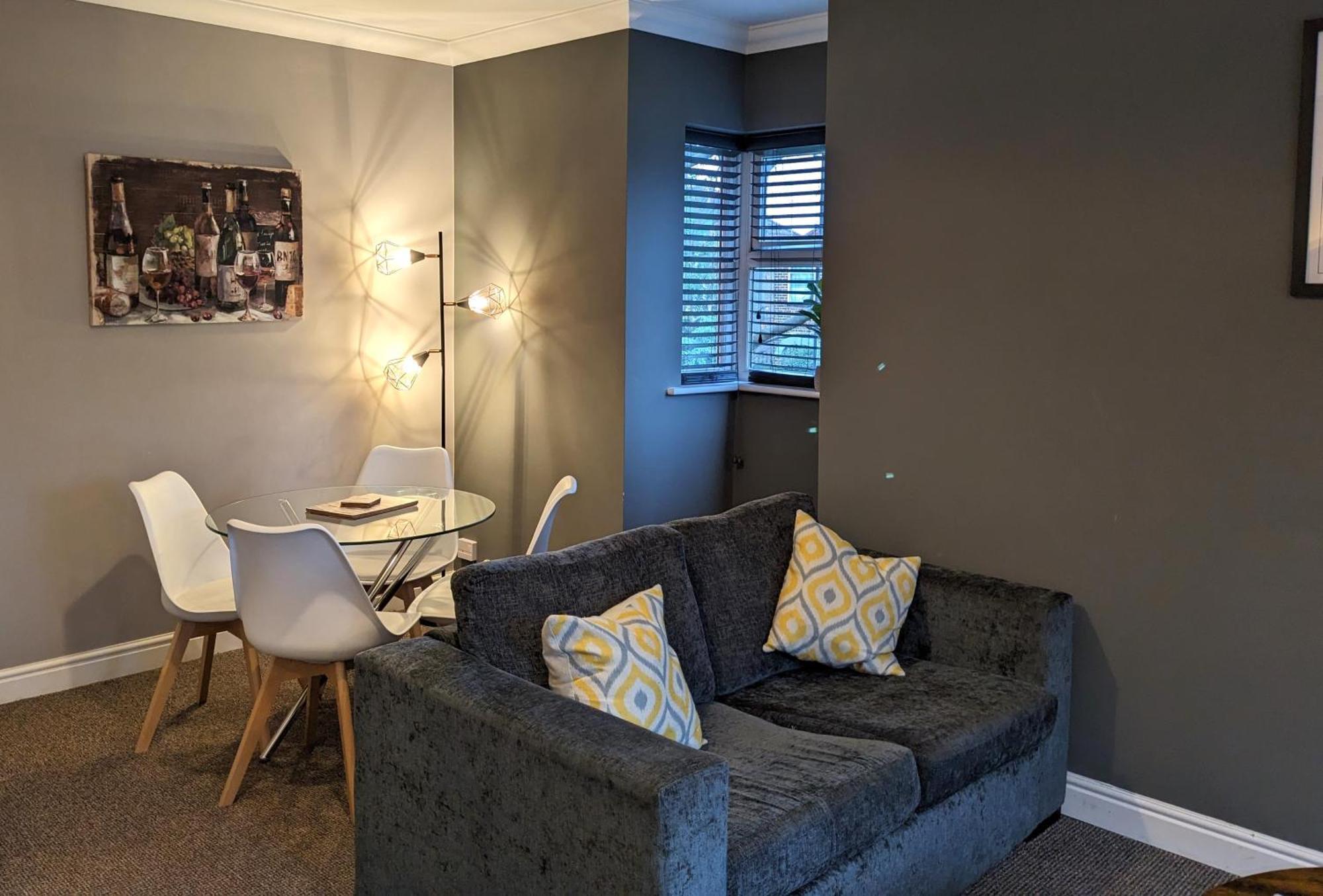 Stylish Modern Apartment, Free Secure Parking Allesley エクステリア 写真